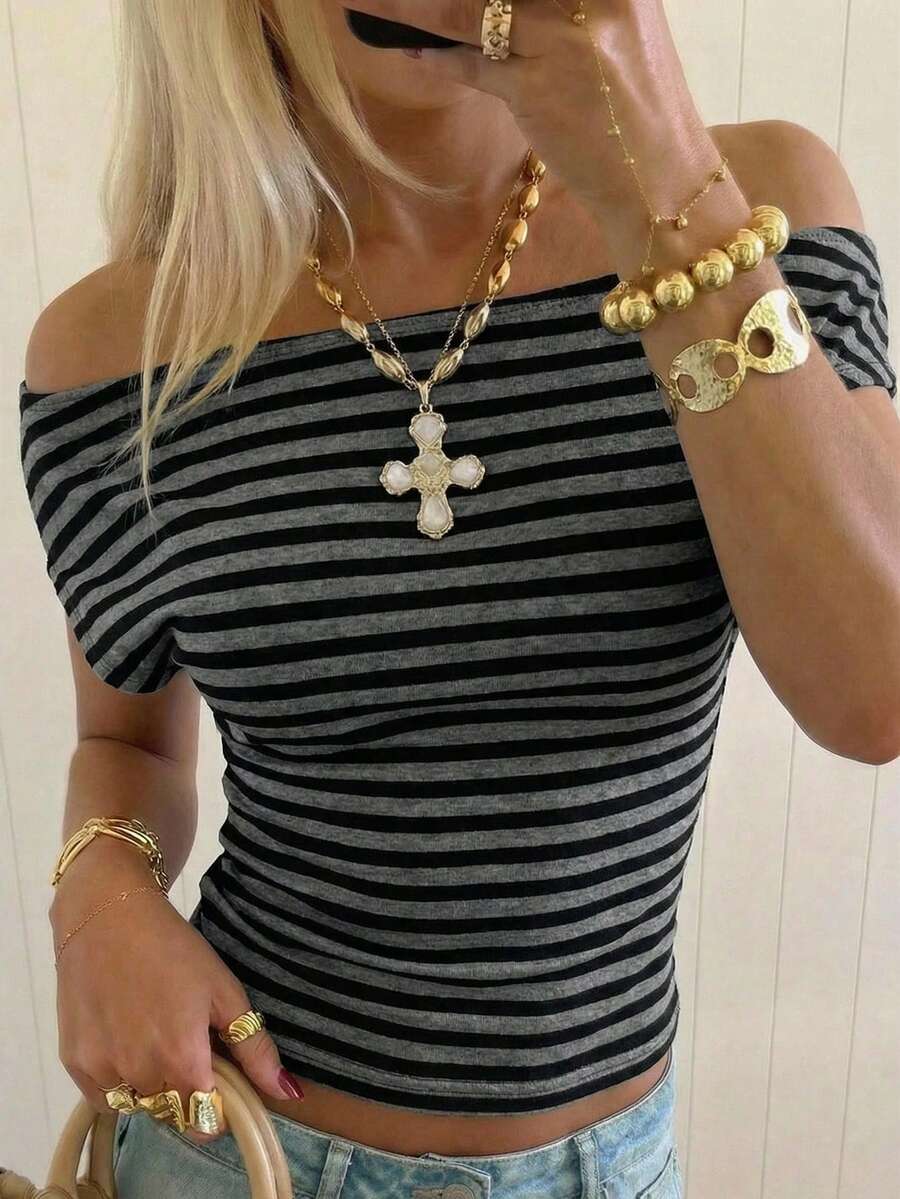 SHEIN EZwear Áo thun dệt kim lệch vai kẻ sọc đen xám dành cho nữ - màu đen - Xem 1