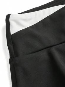 SHEIN Cheerettes Pantalon-jupe décontracté et polyvalent à blocs de couleurs pour les rendez-vous et les activités extérieures - Noir et Blanc - Voir 4