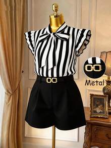 GlowEve CURVE 大码女士优雅黑白条纹套装，喇叭袖蝴蝶结上衣+链条装饰短裤，适合日常通勤、正式场合、约会、外出和度假。 - 黑與白 - 查看 1