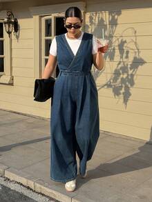 Dazy Plus Plus Size Women Vintage Washed Denim Deep V-Neck Sleeveless Jumpsuit, Spring/Autumn - Dark Wash - View 8
