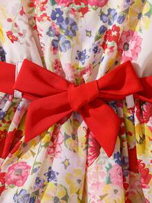 SHEIN 小女孩优雅碎花连衣裙，配有腰带，适合外出和度假 - 紅色 - 查看 7