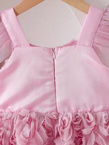 SHEIN Elladie kids 小女孩优雅3D立体花卉刺绣短袖连衣裙，公主裙，适合表演、派对、生日、婚礼等场合。 - 粉色 - 查看 10