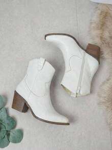 Black Cowboy Short Boot With Reptile Texture - White - View 4