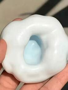 一款全新的可塑，柔软Q弹，超薄可挤压，可爱，柔软蓬松，触感极佳，适合作为生日、感恩节、万圣节、愚人节和圣诞节礼物。 - 彩色 - 查看 6