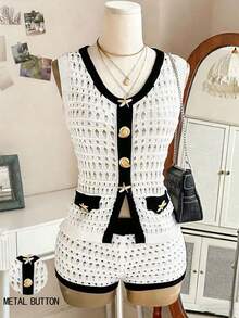Breezaya Bộ đồ dệt kim cao cấp độc đáo mùa Xuân/Hè, áo vest dệt kim khoét rỗng phối màu trắng đen tương phản + quần short, họa tiết sao biển và vỏ sò. Độc đáo và bắt mắt, chi tiết màu sắc tương phản tinh tế. Kiểu dáng ôm sát tôn dáng, một bộ trang phục mùa Xuân/Hè độc đáo nhưng vẫn sang trọng. - Đen và trắng - Xem 1