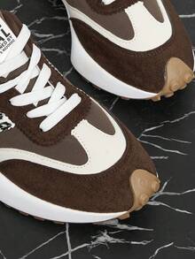 Snygga svarta sneakers för kvinnor - Moderiktiga och bekväma vardagsskor - Grå - Visa 3
