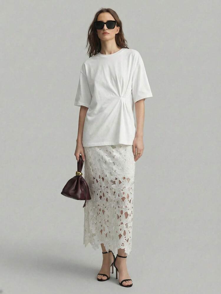 2026SS New Spring/Summer Apparel, Spring/Summer Outfit, Black Hollow-Cut Lace Fabric, Loose Silhouette, Women's Skirt, Elegant For Parties, Sophisticated Urban Casual Fashion Business Casual Office Wear, Low-Key Affluent Aesthetic, High-Quality Airport Fashion, High-Grade Materials, High-Sensibility, High-Elegance Affluent Aesthetic, Cruise Wear, All-Season Essential, Party Atmosphere Outfit, Versatile Layering, Thanksgiving Outfit, Holiday Outfit, Beach Outfit, Women's Office Outfit