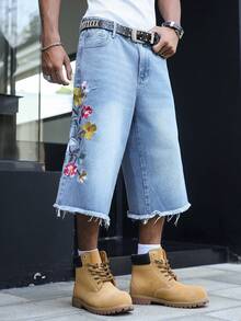 Manfinity EMRG Men's Casual Street Style Embroidered Blue Denim Shorts - Light Wash - View 5