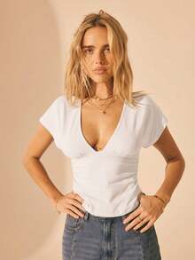 Aralina 女士针织V领短袖收腰T恤，侧边褶皱设计，可爱外出上衣，派对上衣，优雅职场穿搭，休闲日常上衣，棕色上衣 - 白色 - 查看 1