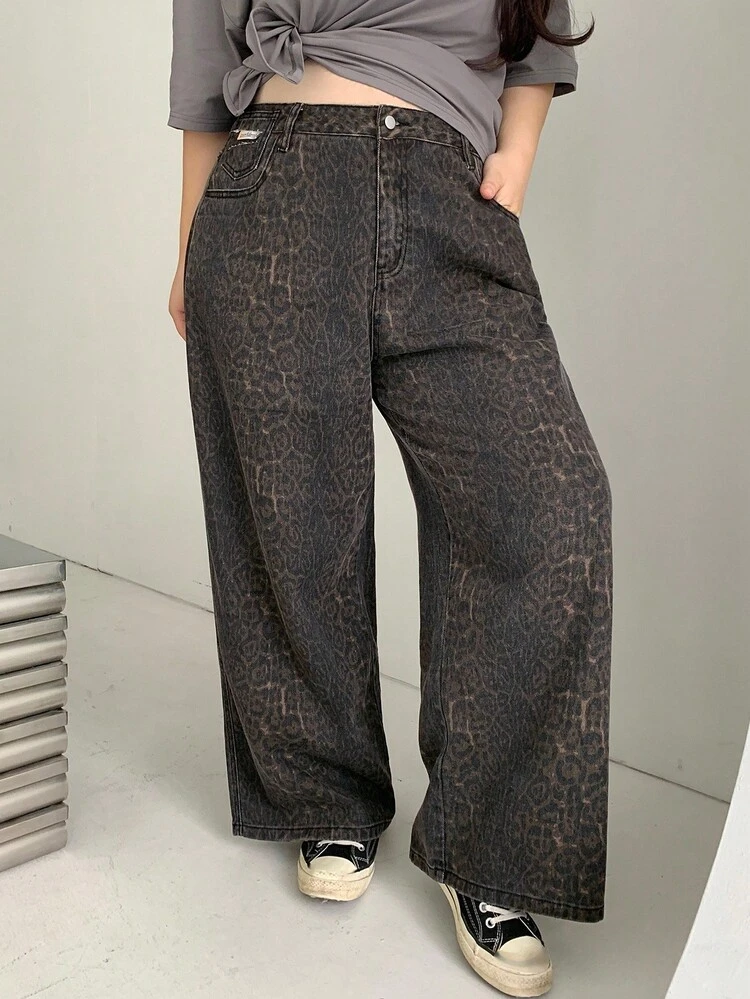 Plus Size Loose Leopard Print Boyfriend Jeans