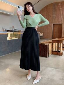 DAZY Solid Color Elegant Pleated Women's Skirt, Spring/Summer - Black - View 4