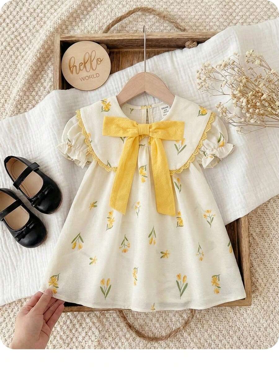 SHEIN 女宝宝可爱夏季碎花图案黄色蝴蝶结短袖连衣裙 - 黃色 - 查看 1