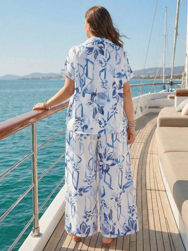 2pc Set Plus Size Women's Summer Casual Vacation Country Floral Print Short Sleeve Loose Blouse Top Shirt And Wide Leg Pants 2 Piece Set With Pockets,Spring/Summer,Summer\Vacation,Summer Holiday,Spring Break Outfits ,Vacation Outfits Women ,Holiday Outfits For Women,Going Out Outfits,2026 New Clothes,Simple And Fashionable For Everyday Wear,Suitable For Summer, Vacation, Daily Wear,Suitable For Summer, Vacation, Daily Wear,Country Concert Outfit ,Modest Two Piece Set, Plus Size Summer Sets,Plus Size Pants Set,Boho Set,Boho Pants Set For Women,Wide Leg Pants Set,2 Piece Casual Sets Woman,Two Piece Set Women Comfy