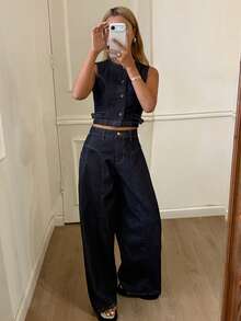 DAZY Bộ đồ denim nữ cổ tròn không tay gồm áo ba lỗ ngắn và quần jeans lửng, phong cách thường ngày năng động, phù hợp với cuộc sống thành thị. - Rửa tối - Xem 2