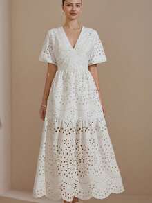 Aveloria Rosie Spring New Arrival Embroidered V-Neck Long Hem Elegant Lady Dress - White - View 4
