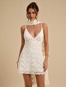 SHEIN BAE Đầm ngắn dáng chữ A màu trắng, cổ chữ V, chất liệu có họa tiết, thắt nơ trang trí, thích hợp mặc đi học, đầm trắng, đầm hè cho nữ. - trắng - Xem 1