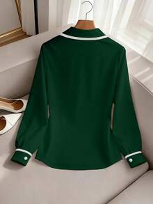 SHEIN Franclia 撞色休闲户外衬衫，简约休闲风，适合户外通勤穿着。 - 墨綠色 - 查看 2