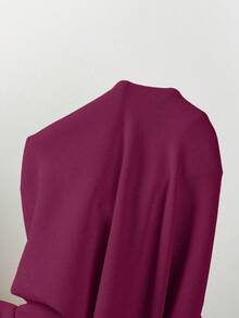 Ellegaria. 新款复古浪漫度假欧美风高端设计方领露背性感米色针织修身中长连衣裙，饰有精致荷叶边下摆，无袖，休闲百搭；简约纯色个性高腰紧身派对鸡尾酒会针织毛衣连衣裙，女士款 - 酒紅色 - 查看 6