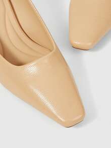 Sleekvia 2026 New Almond Embossed Square Toe Mid-Heel Pumps, Fashionable Minimalist Daily Wear, Commute, Party, Wedding Heels For Women - Apricot - View 4