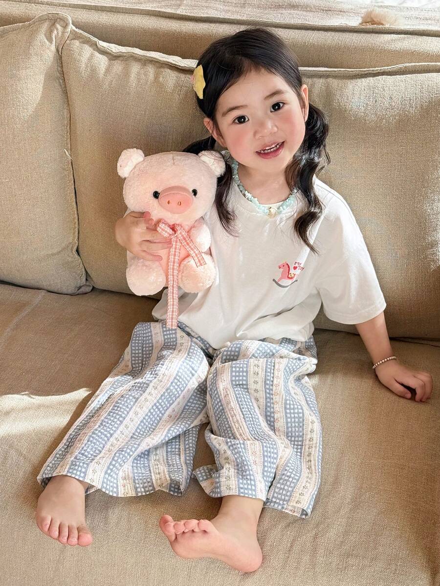 Dazy Kids 少女圓領滿版印花短袖T恤 + 滿版印花長褲家居服套裝,夏季 - 白色 - 查看 1