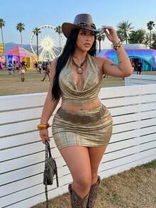 Rustia Plus Size Sexy Metallic Halter Backless Top And Mini Skirt 2 Pieces Set, Summer - Gold - View 1