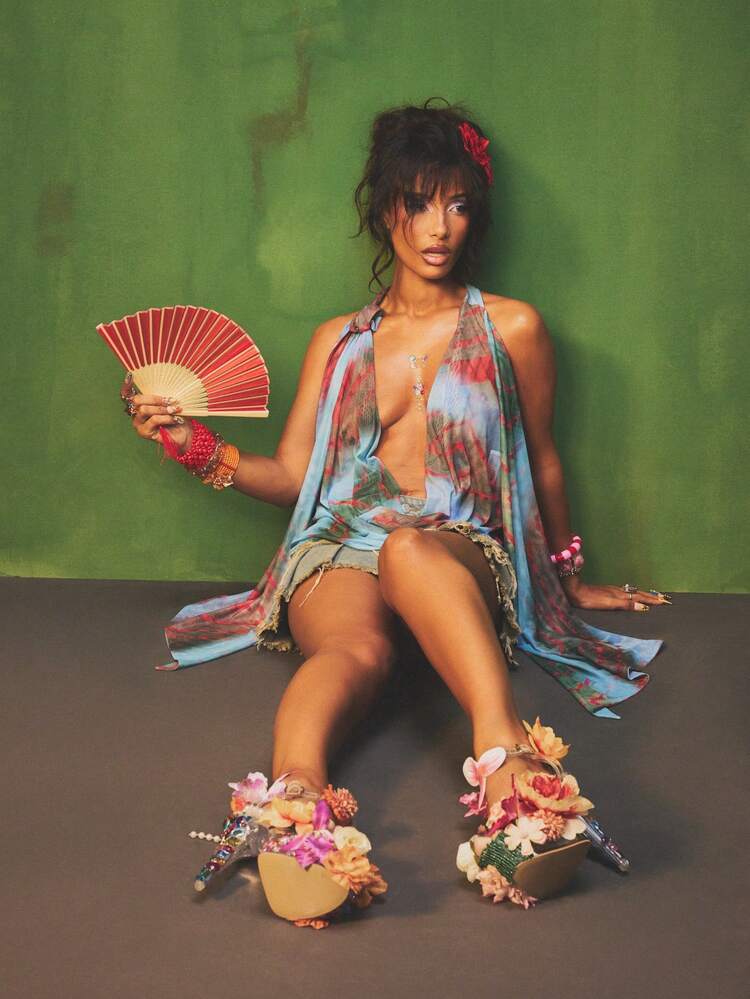 SUMWON WOMEN Damen Ärmellose Sommer Bluse mit abstraktem Farbverlauf Streifendruck, Mesh-Drapierung, Kuhhalter-Ausschnitt und Bindedetail