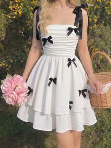 SHEIN 少女春夏度假休闲纯色撞色蝴蝶结装饰褶皱层叠蛋糕裙，白色连衣裙，适合日常外出、优雅正式场合、毕业派对、生日聚会等。 - 白色 - 查看 4
