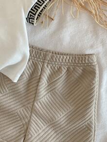 Loomiva Newborn Baby Boy/Girl Lapel Short Sleeve Half-Placket Top And Elastic Waist Shorts 2 Pieces Set - Apricot - View 7