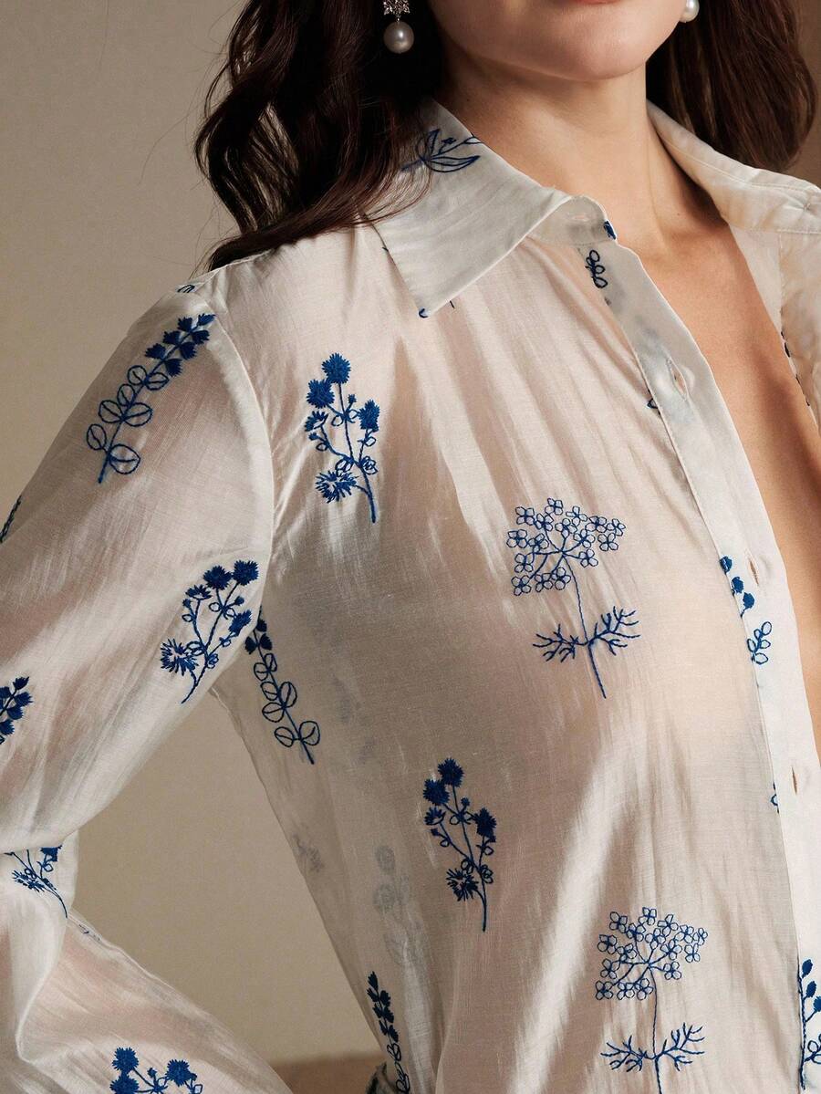 Anewsta 新款优雅蓝白花卉刺绣薄纱领长袖女式衬衫，夏季服装 - 藍白色 - 查看 1