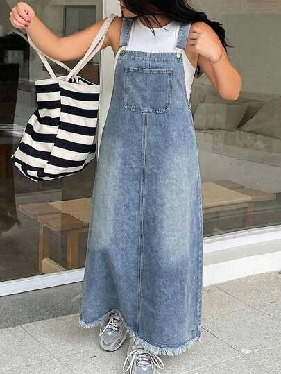 Dazy Plus Đầm maxi dáng chữ A bằng vải denim rách màu xanh đậm, thích hợp cho mọi mùa.