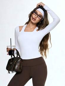 SHEIN Sports 女士白色露背镂空长袖上衣，现代运动休闲风，修身瑜伽健身服，露背紧身长袖运动T恤，新款瑜伽休闲服，露背上衣，露背运动上衣，露背健身上衣，女士运动上衣，长袖运动上衣，女士健身服上衣 - 白色 - 查看 5