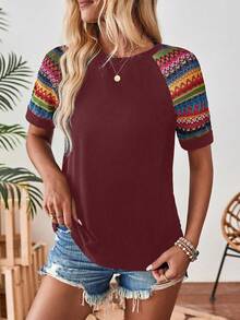 EMERY ROSE Camiseta gráfica de mujer con contraste de colores y manga corta - Burdeos - Ver 3