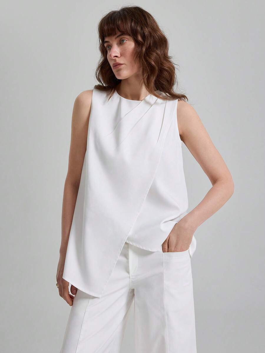 Ontre 2026夏季新款不对称下摆吊带背心，适合春夏季节的都市通勤、度假、海滩、音乐节等场合。休闲、简约、优雅简约的女士夏季连衣裙，女士度假装扮 - 白色 - 查看 1