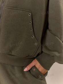 MUSERA 镂空装饰细节拉链连帽衫上衣家居服酷女孩街头风舒适日常秋冬休闲 - 軍綠色 - 查看 7