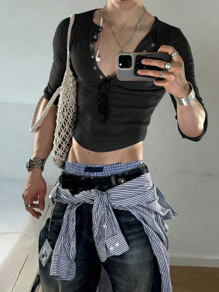 Resyla Men 男士休闲纯色纽扣设计修身短款T恤 - 黑色 - 查看 1