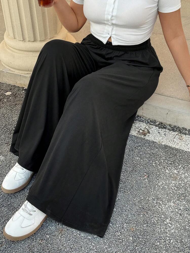 Dazy Plus Fashionable Casual Loose Wide Leg Skort, Elastic Waist Long Versatile Plus Size Women Trousers