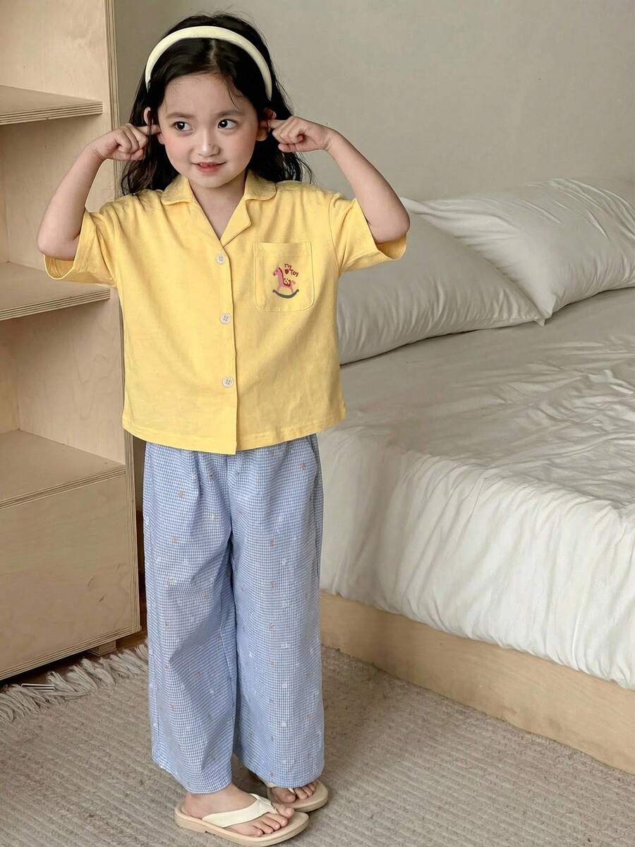 Dazy Kids 女童圓領針織滿版印花短袖T恤 + 滿版印花長褲睡衣套裝,夏季 - 黃色 - 查看 1