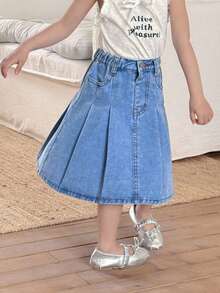 SHEIN Little Byeori 少女藍色百褶喇叭牛仔長裙，春夏休閒度假鄉村波西米亞風，海灘、西式街頭穿搭，春假、電音節慶典、畢業季適用 - 中等水洗藍 - 查看 4