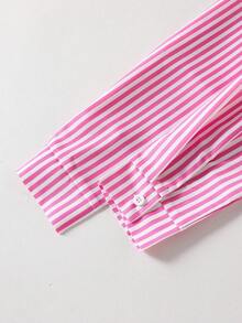 SHEIN Bộ 3 món dành cho nữ tuổi teen, gồm áo sơ mi kẻ sọc dáng rộng, thiết kế trước ngắn sau dài, áo tank top in hoa và quần ống rộng, phù hợp cho mặc hàng ngày, đi làm, dạo chơi, du lịch, dự tiệc và chụp ảnh đường phố. - Màu Hồng Tươi - Xem 8