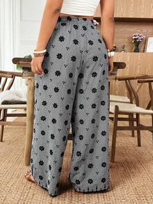 SHEIN LUNE Plus Size Women's New Elegant Black And White Embroidered Drawstring Waist Wide Leg Pants,High Waist Casual Boho Vacation Holiday Autumn - Multicolor - View 2