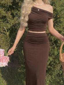 少女休闲斜肩短袖修身T恤不对称褶皱贴身半身裙套装 少女两件套 - 棕色 - 查看 14