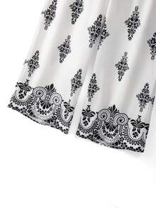 SHEIN PETITE CURVE Pantalones casuales de talla grande para mujer con cintura elástica, ajuste holgado y estampado de pierna ancha - Multicolor - Ver 5