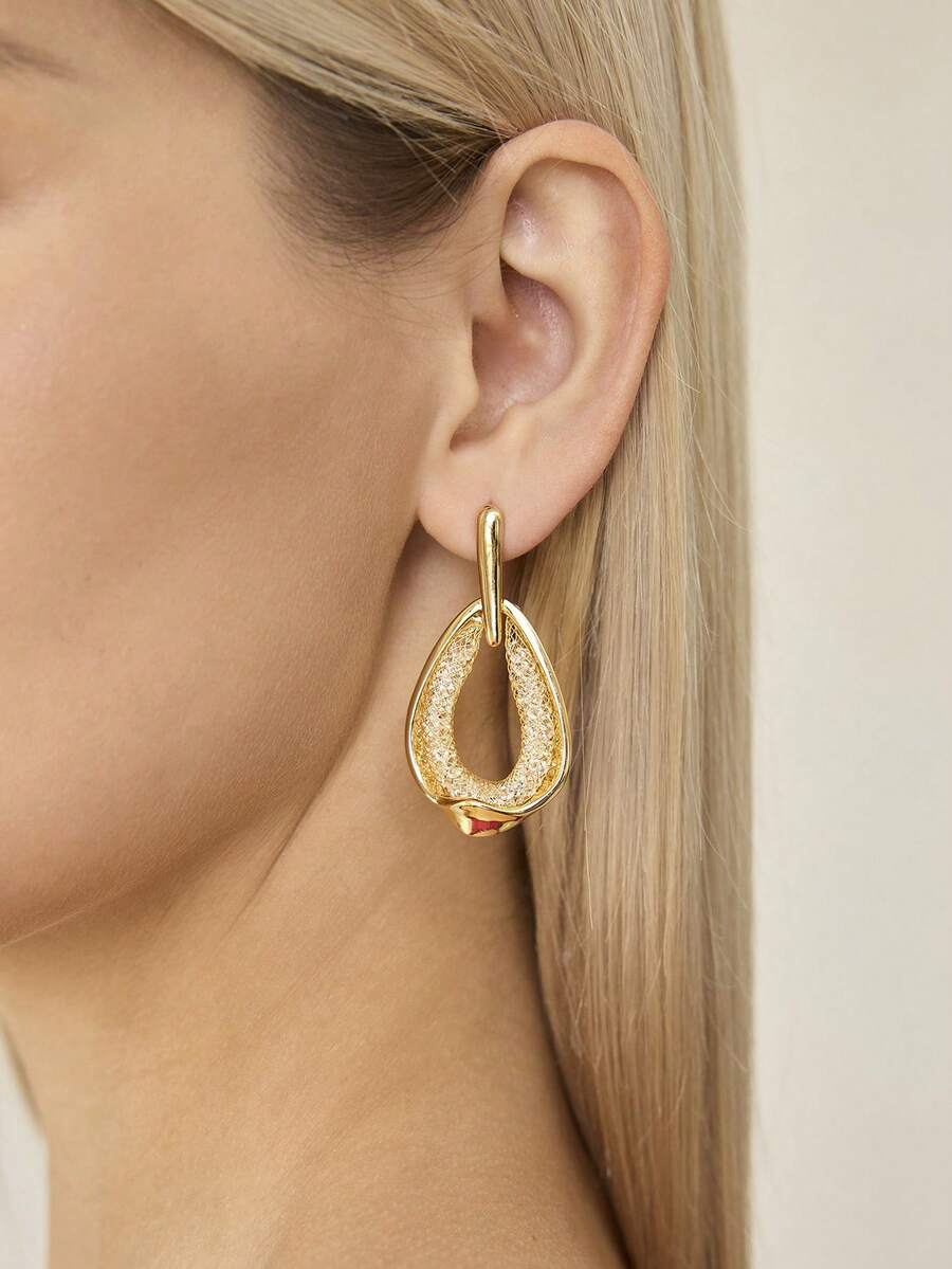 MOTF PREMIUM Pre-18k镀金系列网状碎钻耳环 - 金黃色 - 查看 1