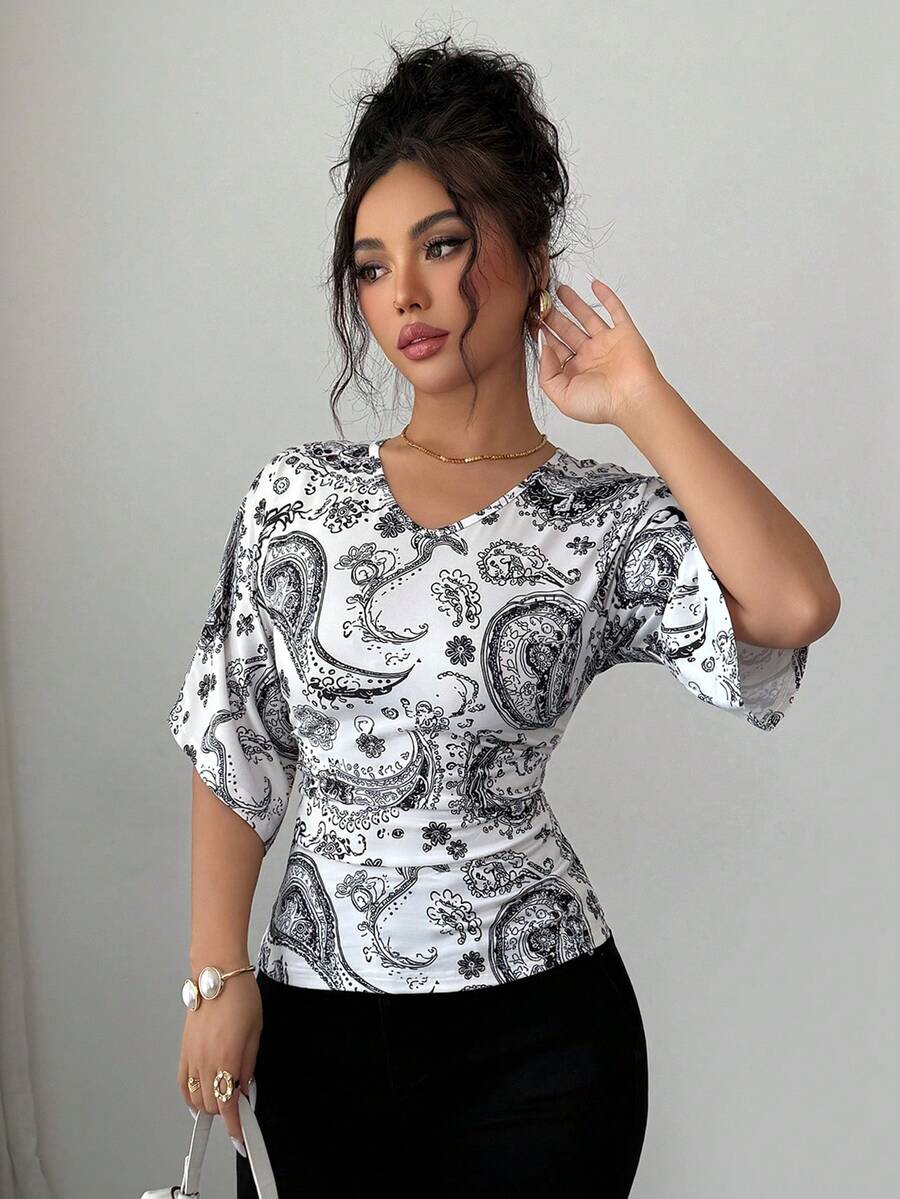 Elenzga Camiseta casual de mujer con estampado de paisley, cuello en V y mangas de murciélago, elegante y adecuada para uso diario, playa, vacaciones y viajes, última 2026 - Multicolor - Ver 1