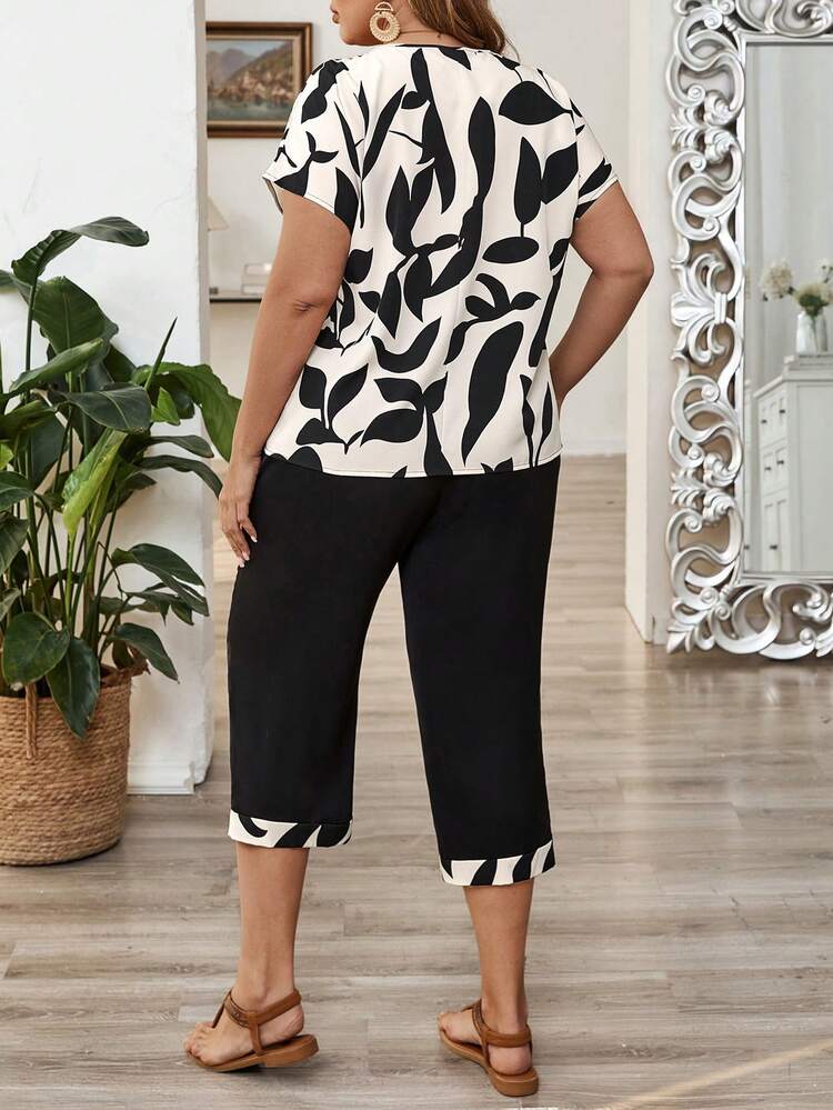 2 Pieces/Set Plus Size Women's Short-Sleeved Round Neck Shirt And Capris For Women, Round Neck Short Sleeves Pocket Stitching, Matching Sets Women,Simple And Fashionable, Suitable For Summer,Vacation Two Pieces Set,Going Out Tops Women,Rave Outfit, Easter Outfit Curve