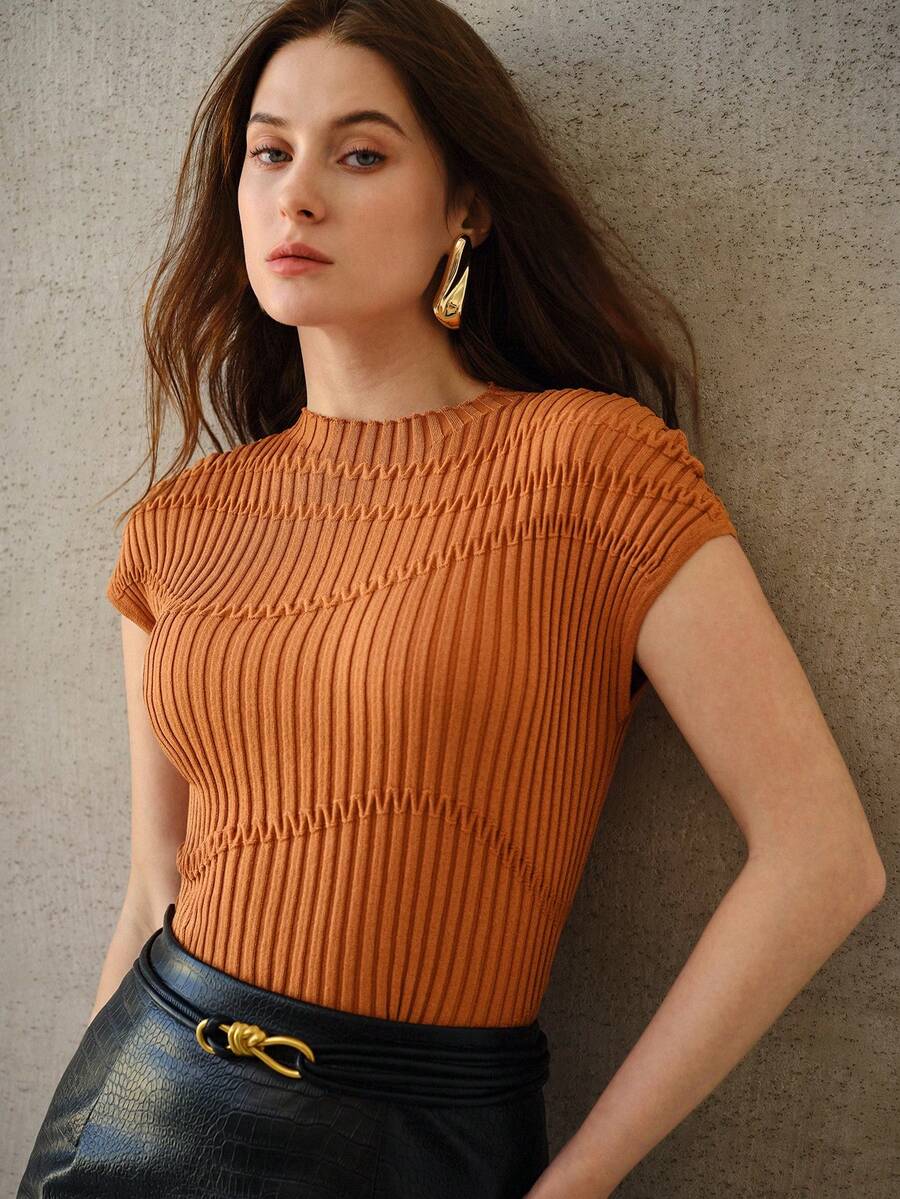 MOTF PREMIUM 纯色罗纹针织立领短袖修身毛衣 - 鏽棕色 - 查看 1