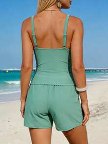 Swim Lushoire Conjunto de traje de baño de camiseta y tankini con tirantes fruncidos laterales y decoración dorada para mujer - Verde militar - Ver 2