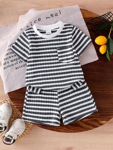SHEIN 2pcs Toddler Infant Baby Boys Fashion Black & White Striped Waffle Knit Fabric Pocket Round Neck Short Sleeve T-Shirt And Black Elastic Waist Shorts Set, Summer Baby Summer Outfit Boy Baby Boy Summer Clothes Toddler Summer Outfits Baby Boy Striped Outfit Matching Striped Set Two Piece Summer Sets Toddler Set Stripe Set - Black and White - View 4