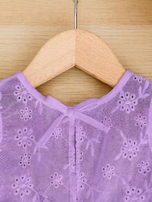 SHEIN LMoss Kids Áo hai dây mùa hè dễ thương, thoải mái, đa năng cho bé gái, màu trắng thêu hoa. - Màu tím - Xem 5