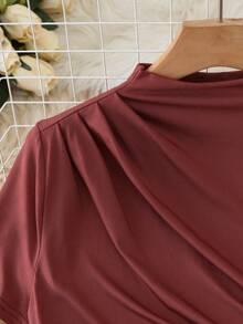 GlowEve Women's Fashion Mock Neck Ruched Short Sleeve Fitted Romantic Elegant Casual Commute Date Party Dinner T-Shirt, Spring/Summer - Brown - View 3
